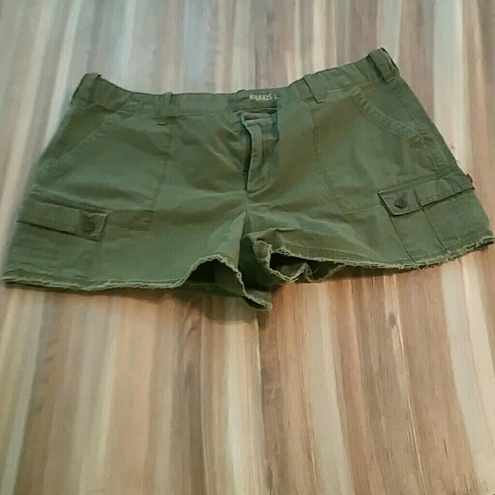 GAP cargo short